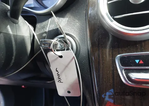 2018 Mercedes-Benz Glc 300 z USA, uszkodzony, nr VIN WDC0G4JB1JV042372